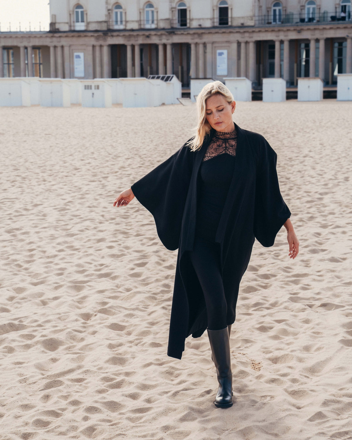 KIMONO O1 - Forever Black