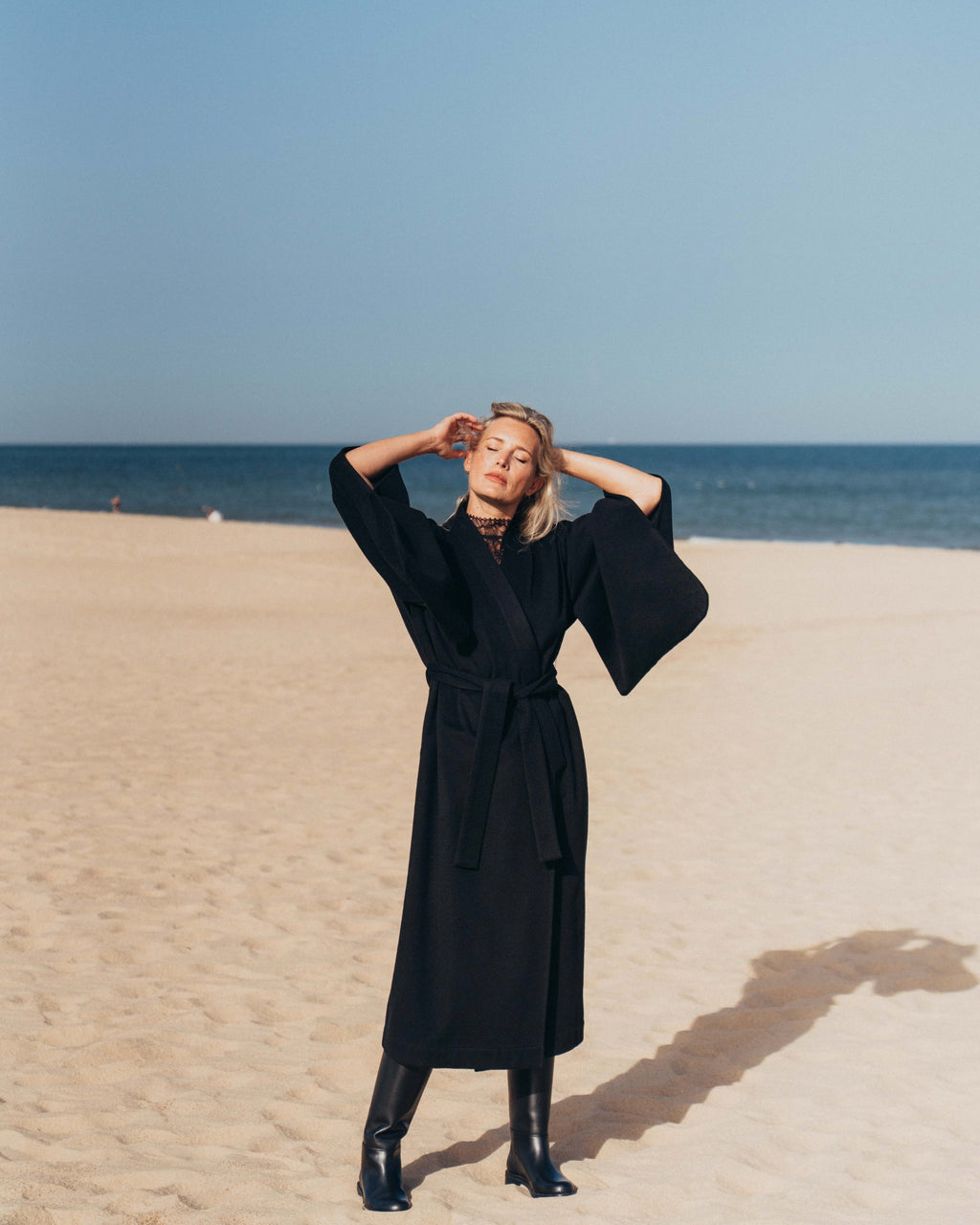 KIMONO O1 - Forever Black