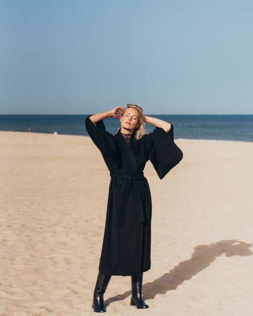 KIMONO O1 - Forever Black
